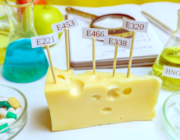 Que sont les additifs alimentaires courants?
